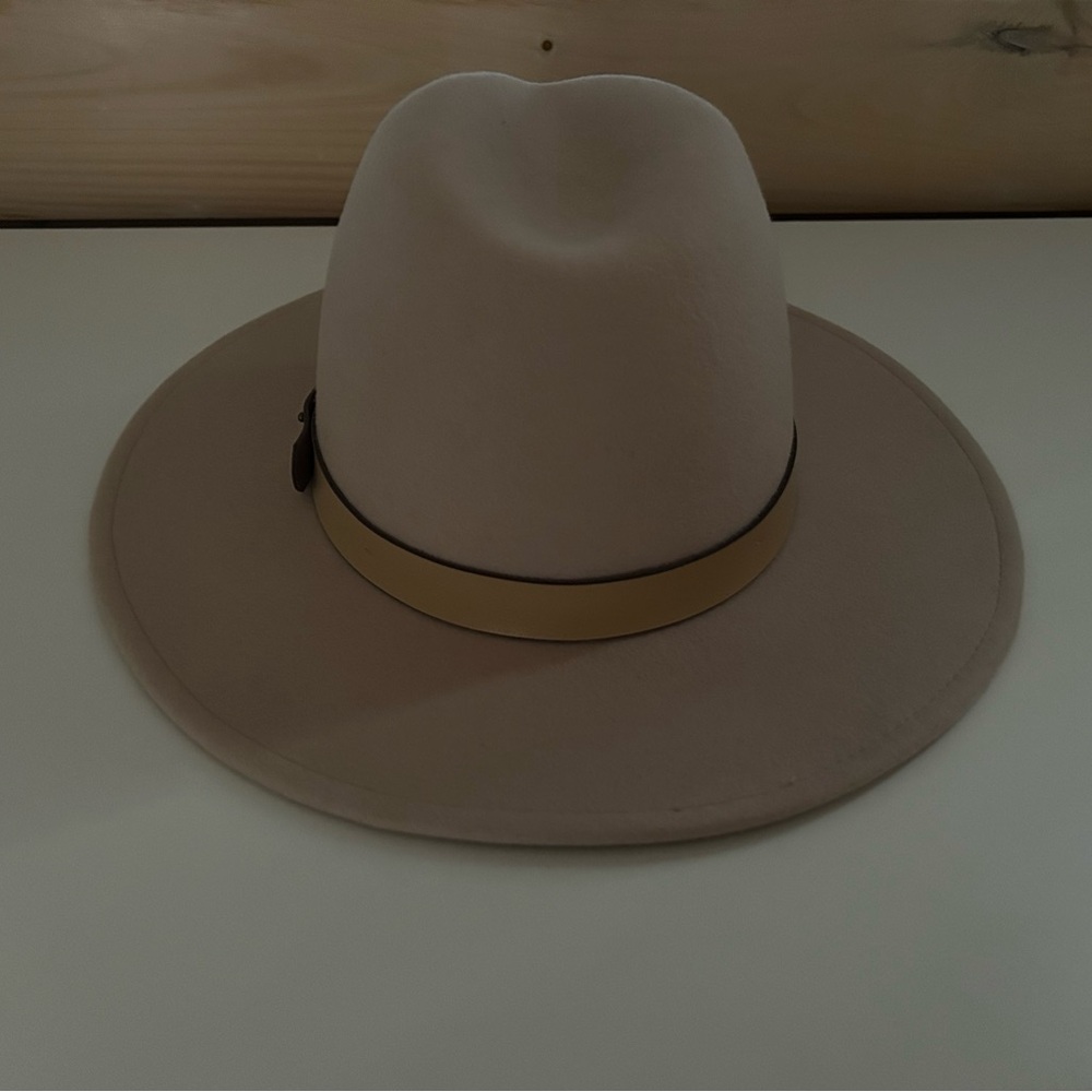GIGI PIP Hat